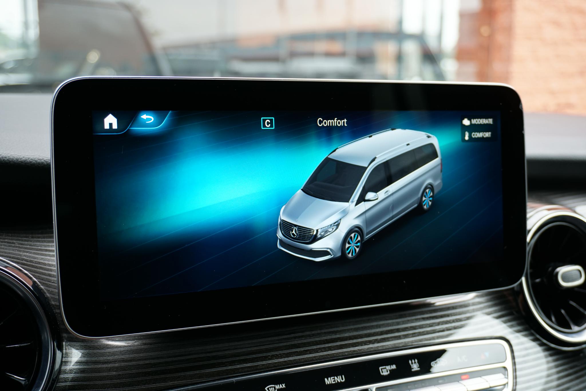Foto van Mercedes-Benz Eqv