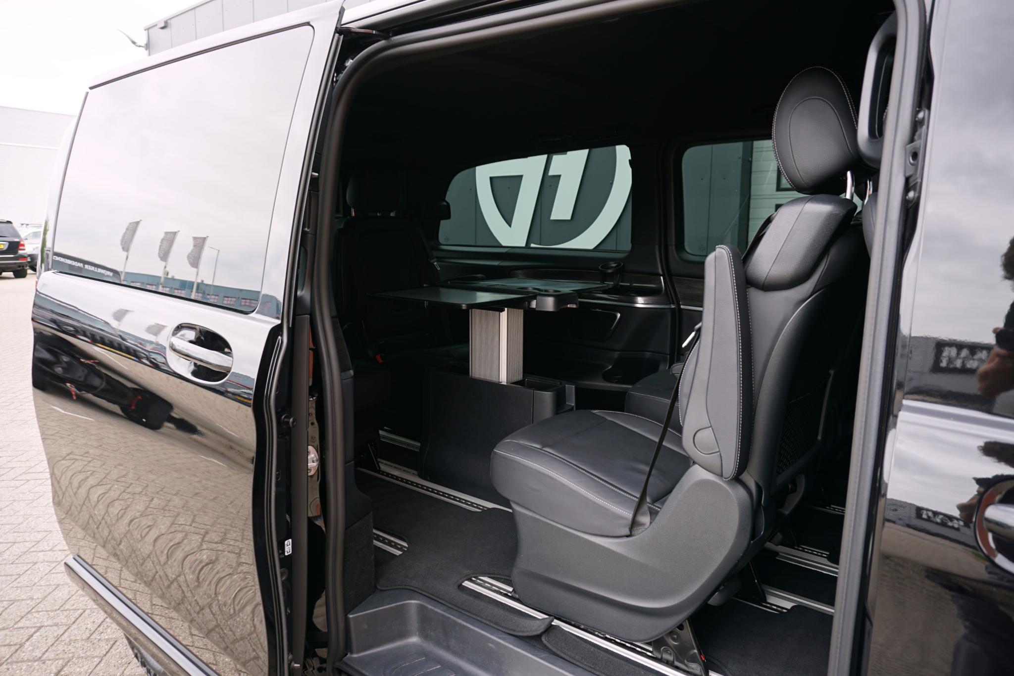 Foto van Mercedes-Benz Eqv