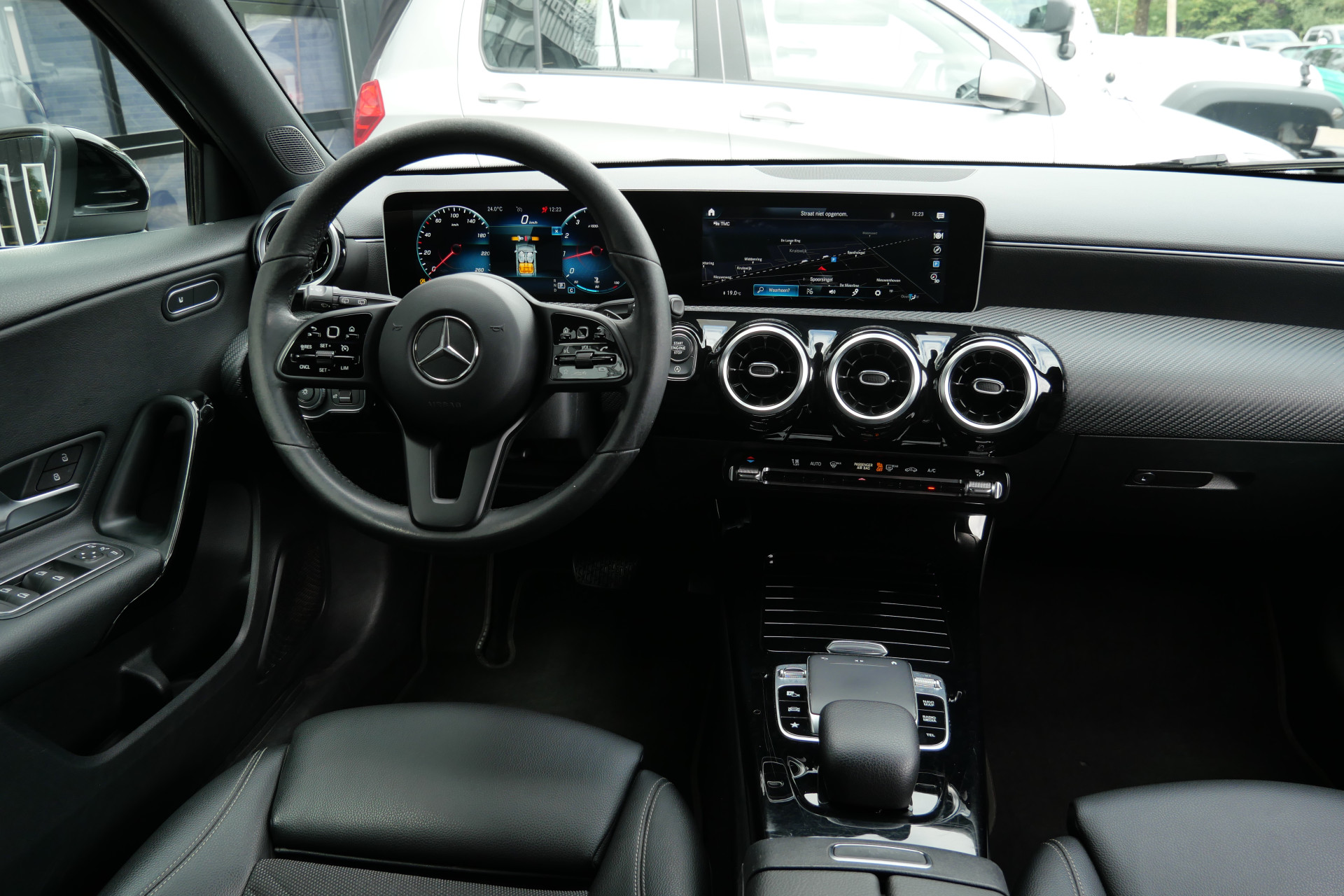 Foto van Mercedes-Benz A 180