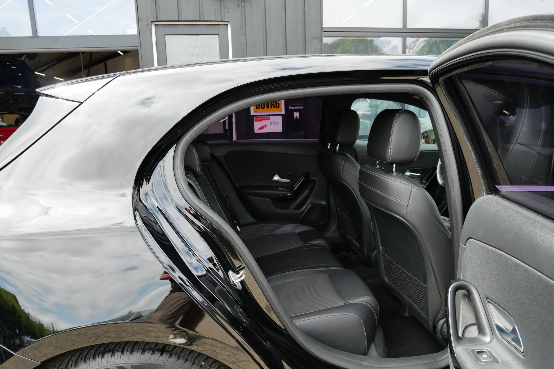 Foto van Mercedes-Benz A 180