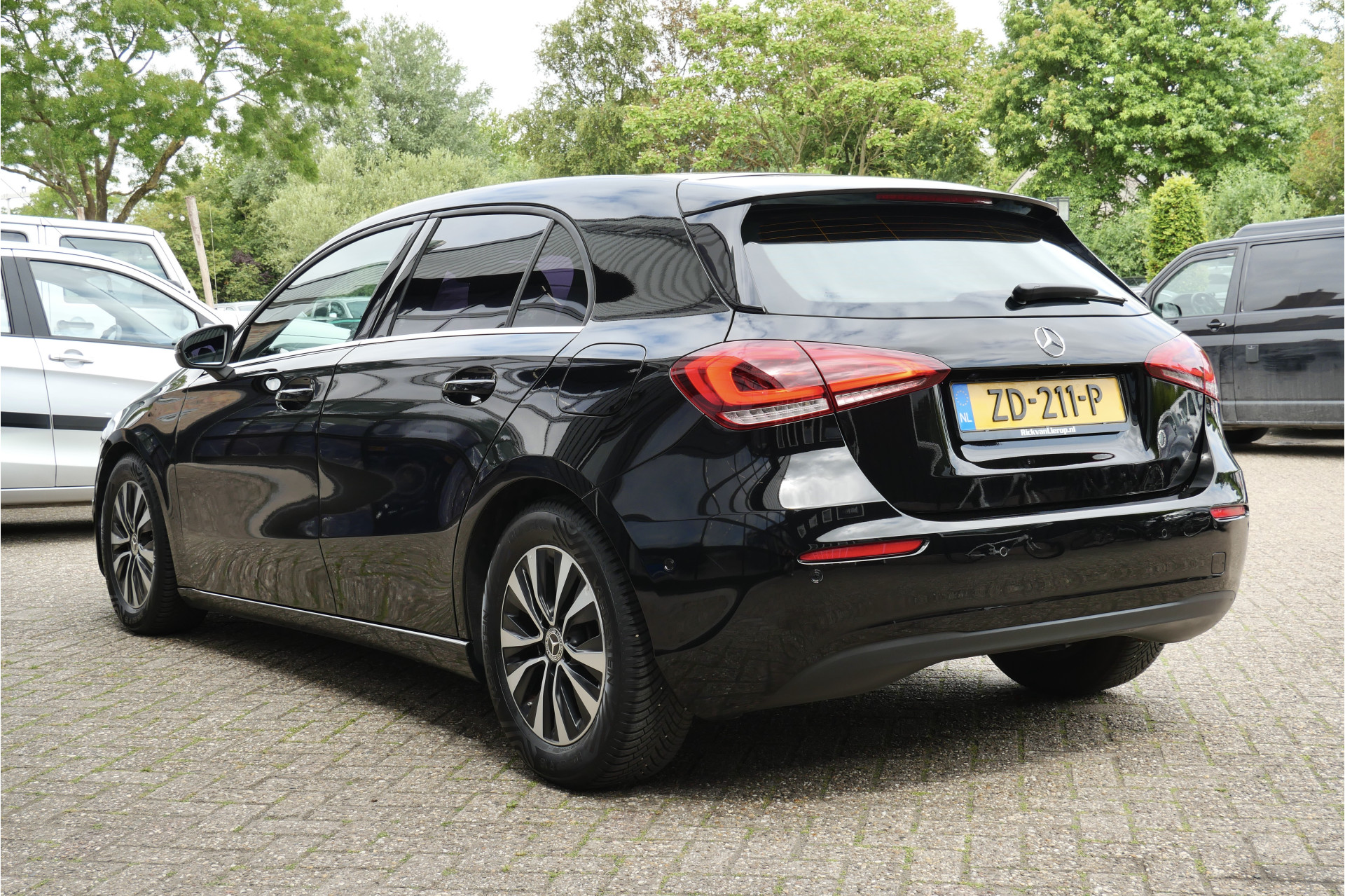 Foto van Mercedes-Benz A 180