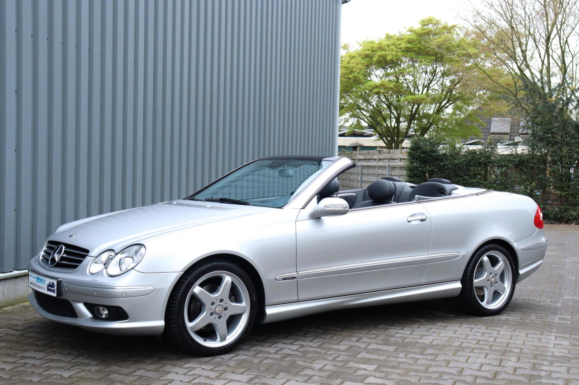 Foto van Mercedes-Benz CLK 320