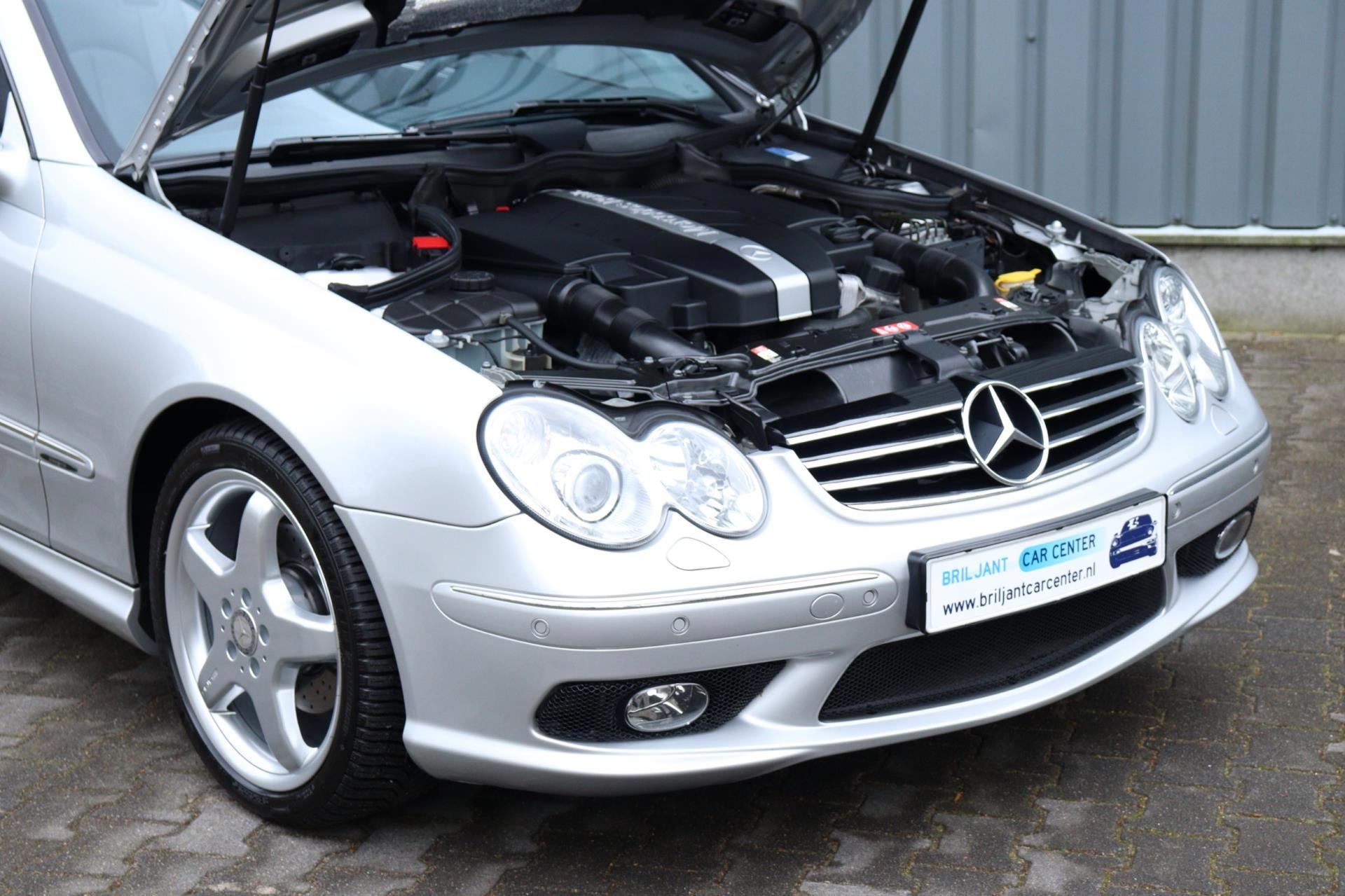 Foto van Mercedes-Benz CLK 320