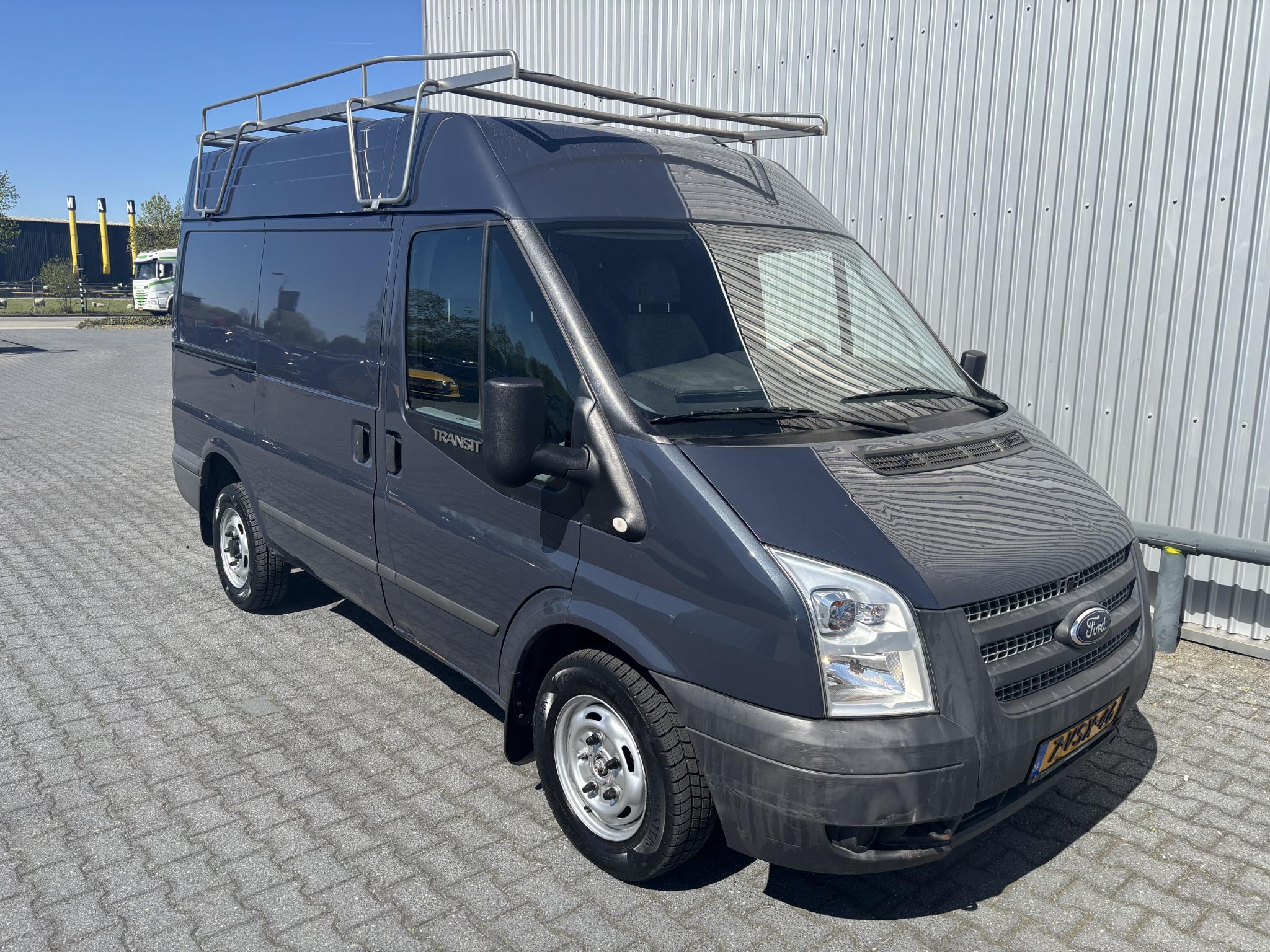 Foto van Ford Transit/tourneo