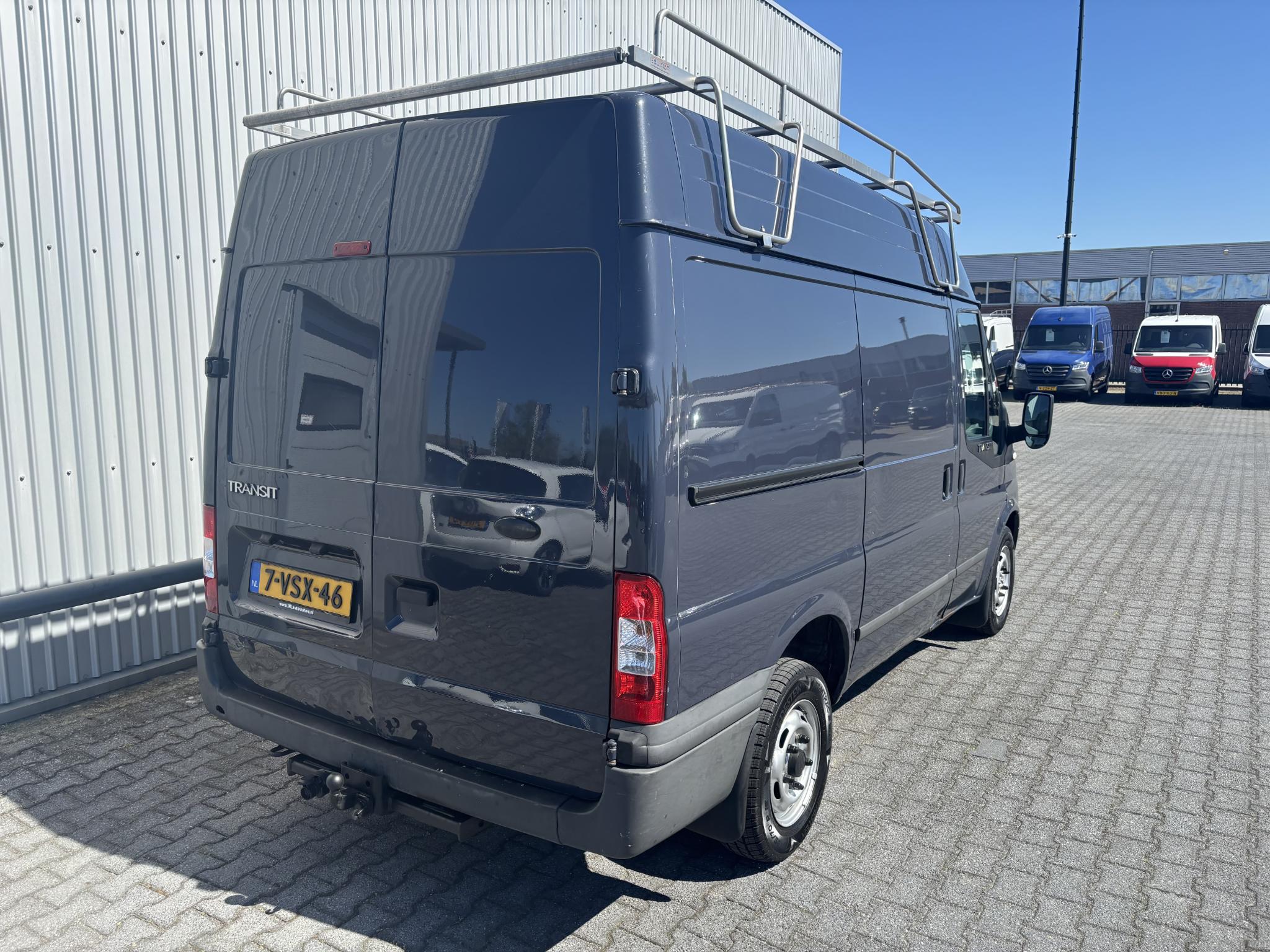 Foto van Ford Transit/tourneo