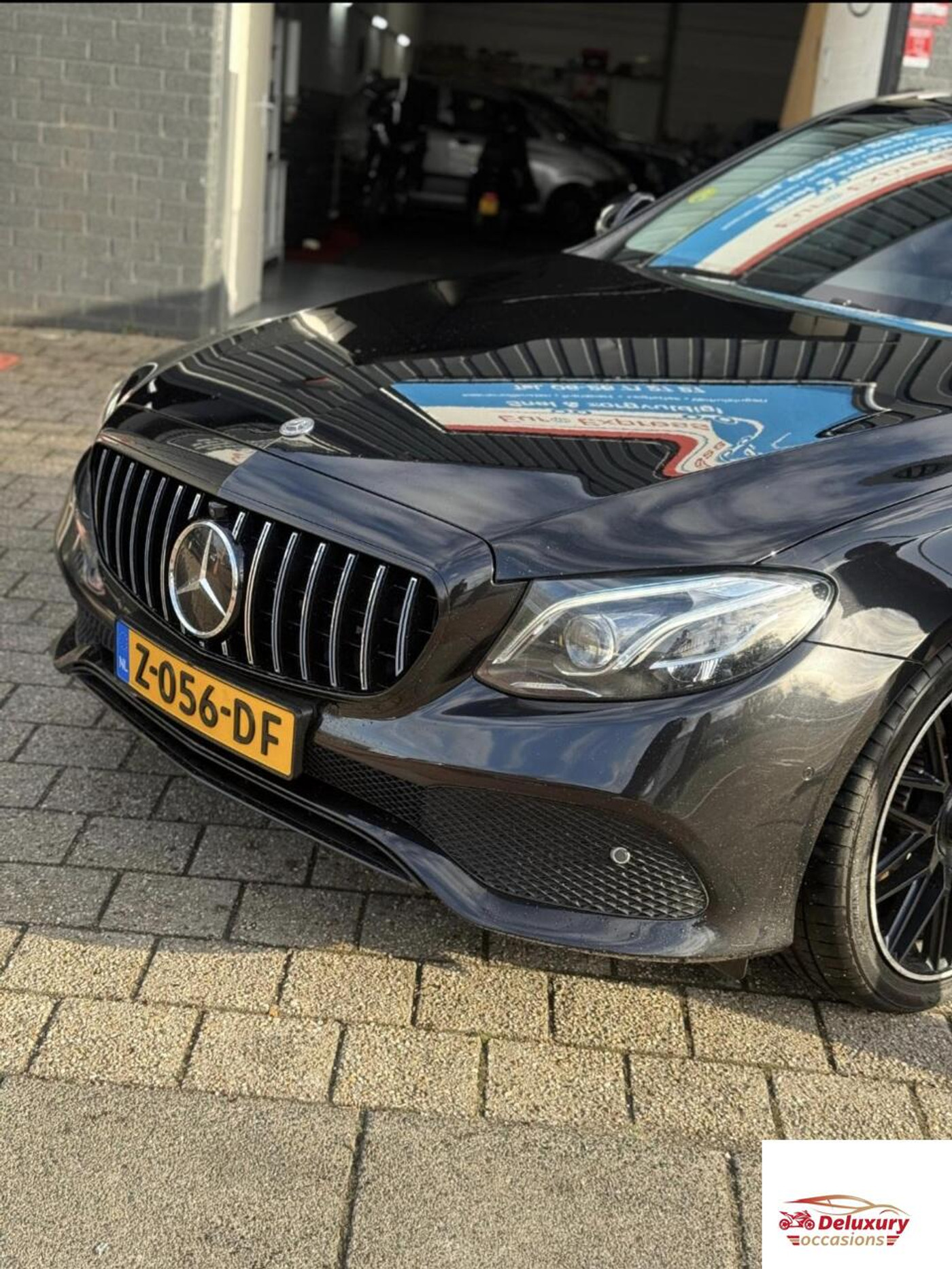 Foto van Mercedes-Benz E 220 D