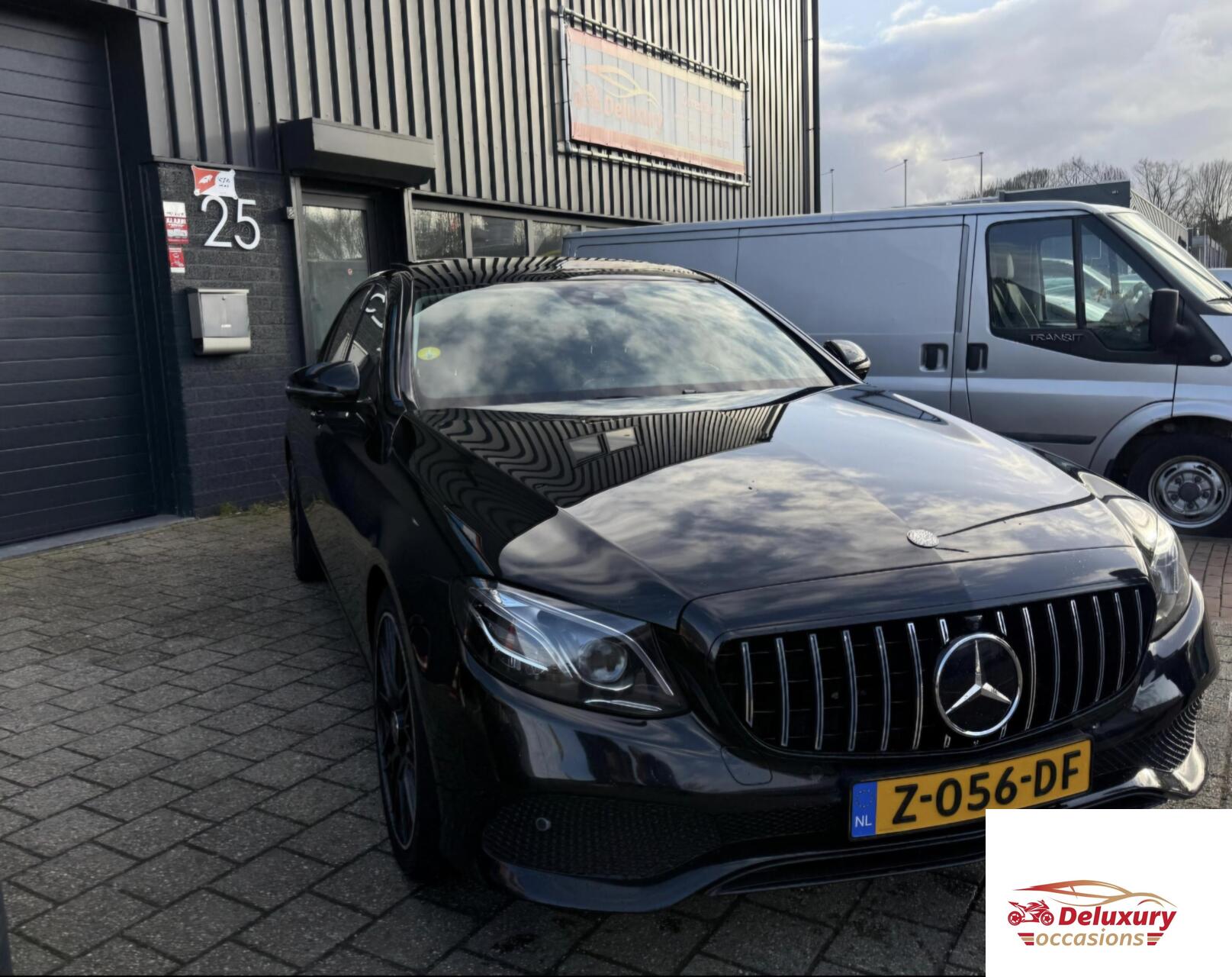 Foto van Mercedes-Benz E 220 D