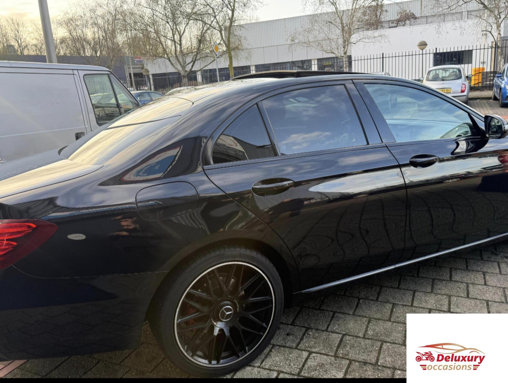 Foto van Mercedes-Benz E 220 D