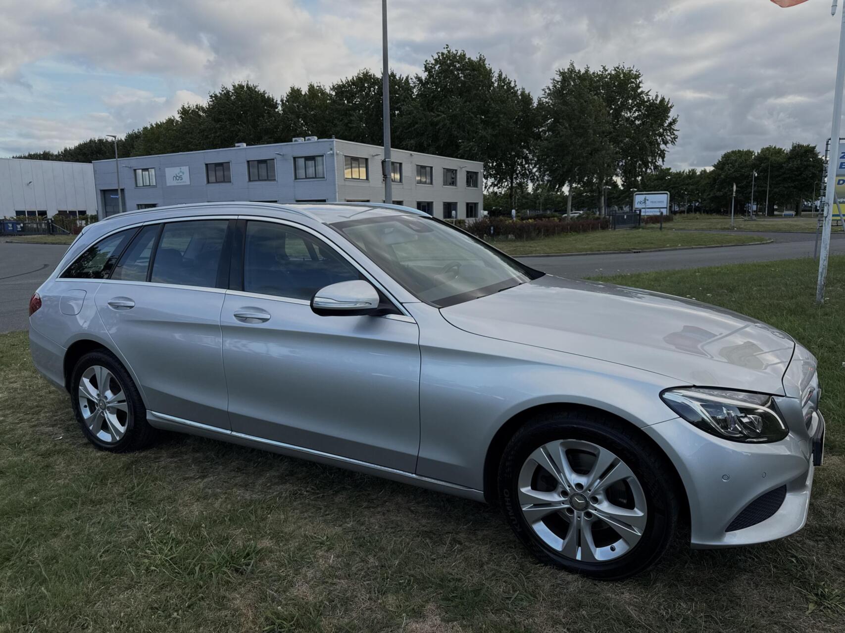 Foto van Mercedes-Benz C 220 Bluetec