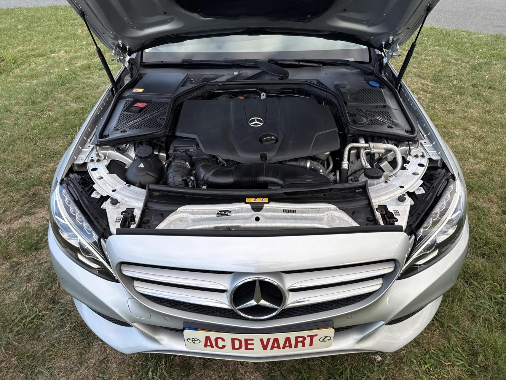 Foto van Mercedes-Benz C 220 Bluetec