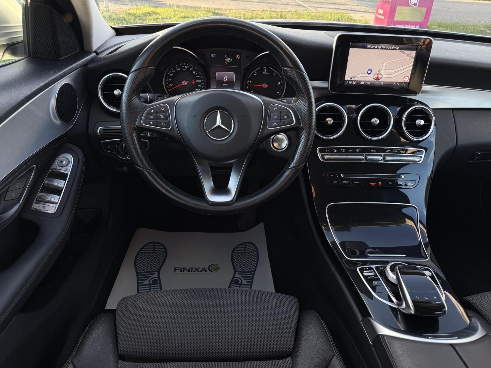 Foto van Mercedes-Benz C 220 Bluetec