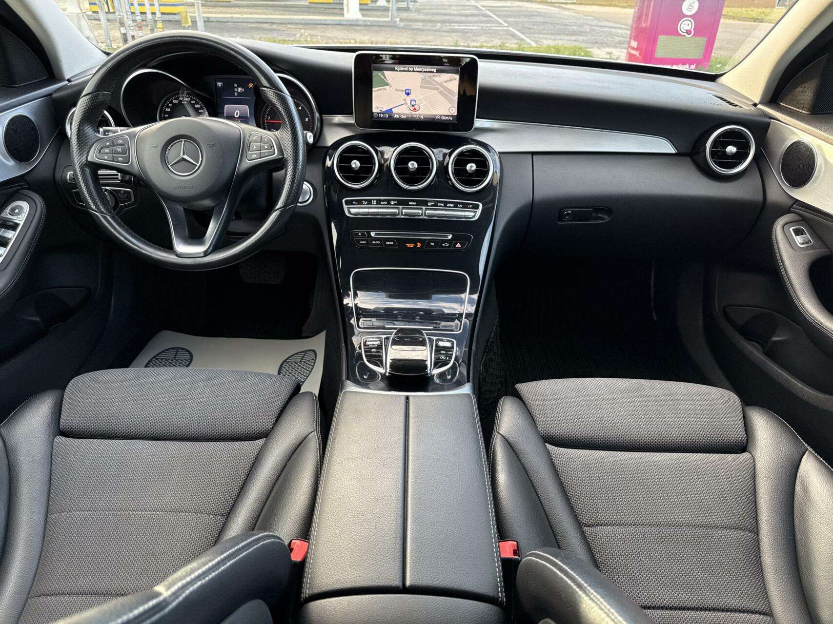 Foto van Mercedes-Benz C 220 Bluetec