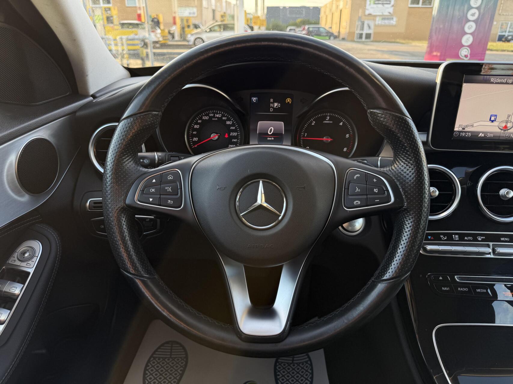Foto van Mercedes-Benz C 220 Bluetec