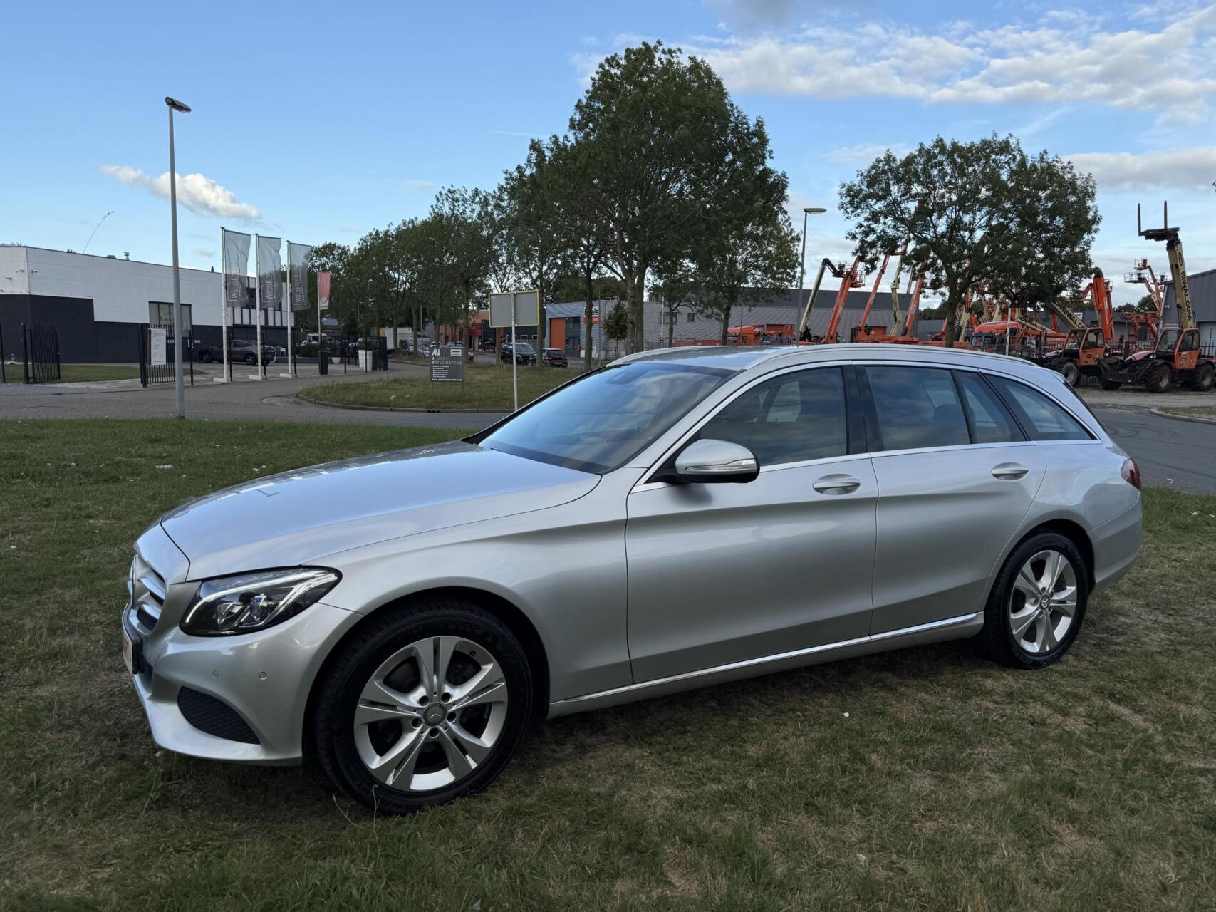 Foto van Mercedes-Benz C 220 Bluetec