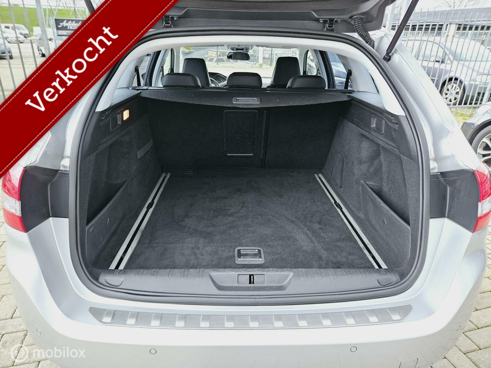 Foto van Peugeot 308 SW