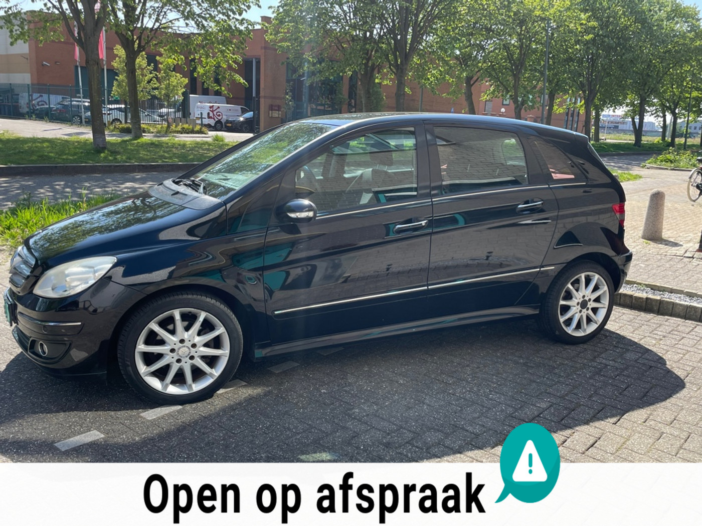 Foto van Mercedes-Benz B 200