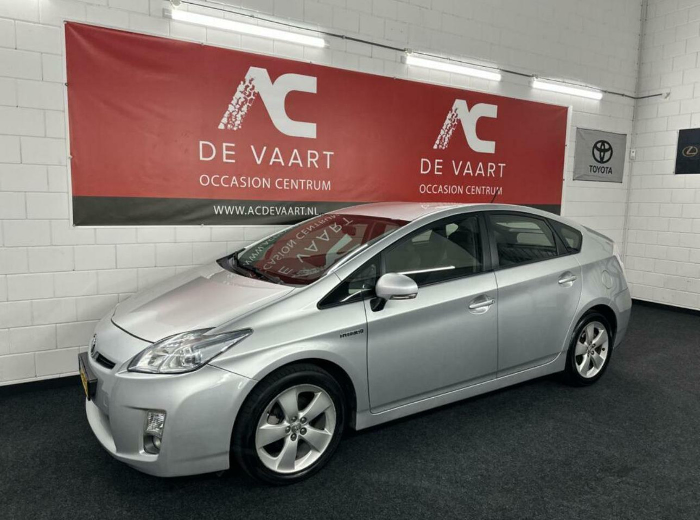 Toyota Prius 1.8 Aspiration - VERKOCHT! 2010 - voorkant