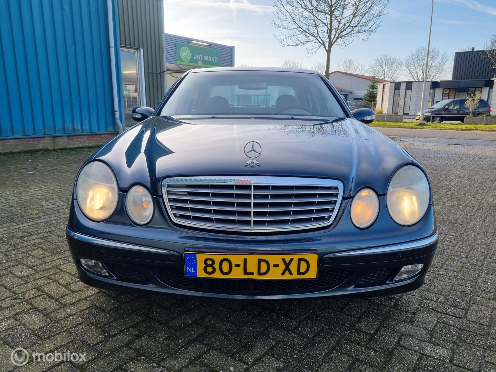Foto van Mercedes-Benz E 200 Kompressor