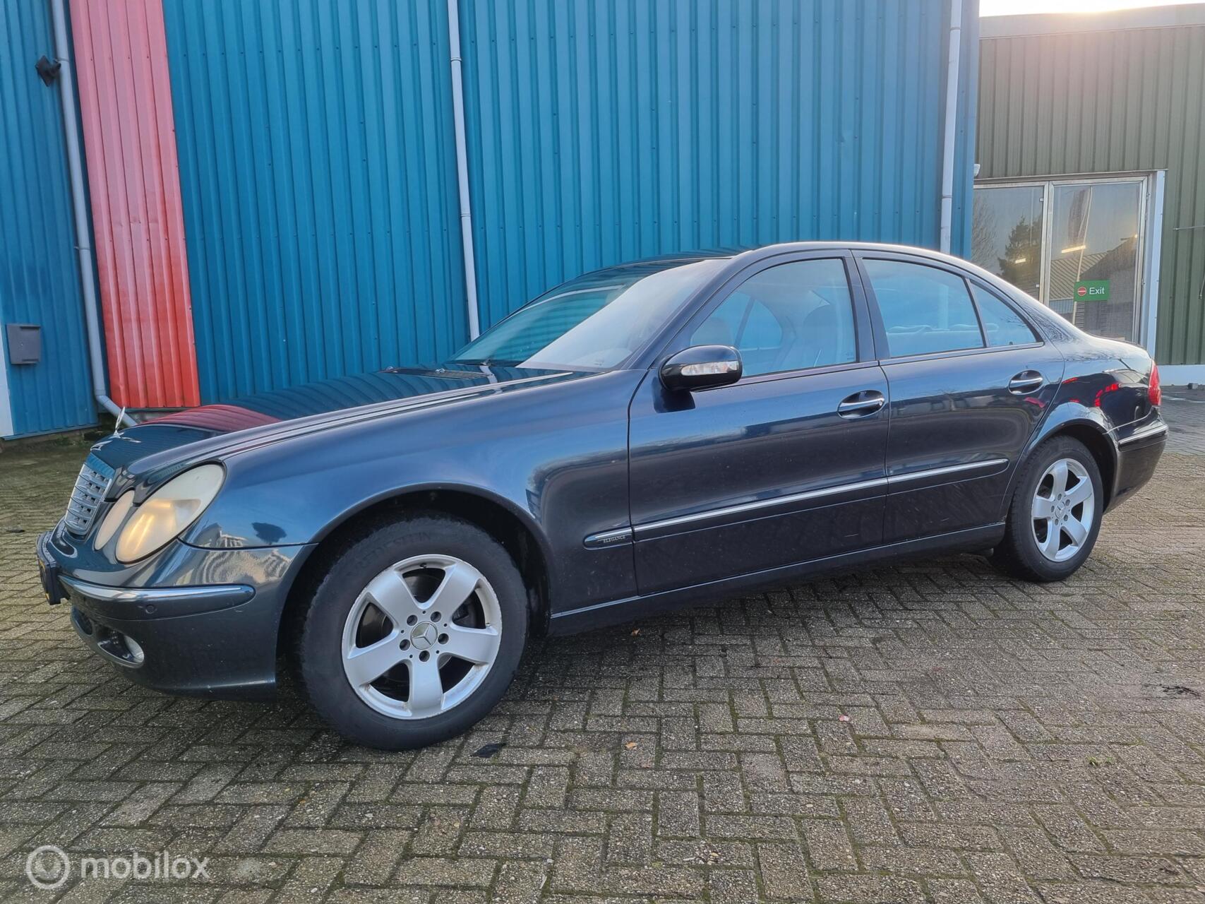 Foto van Mercedes-Benz E 200 Kompressor