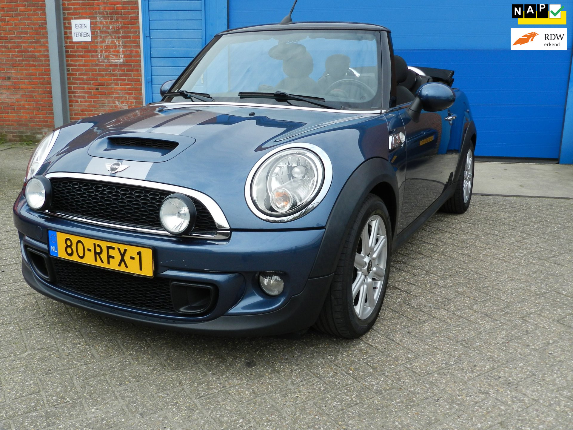Mini Cabrio 1.6 Cooper S 2011 - voorkant