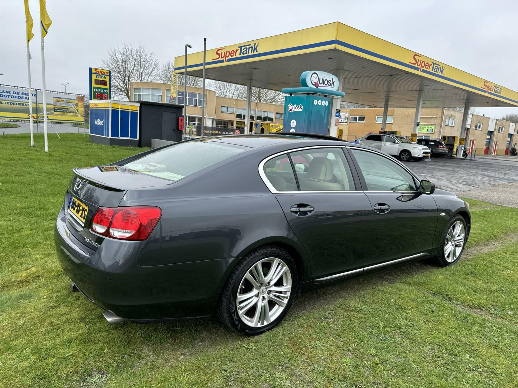 Foto van Lexus GS