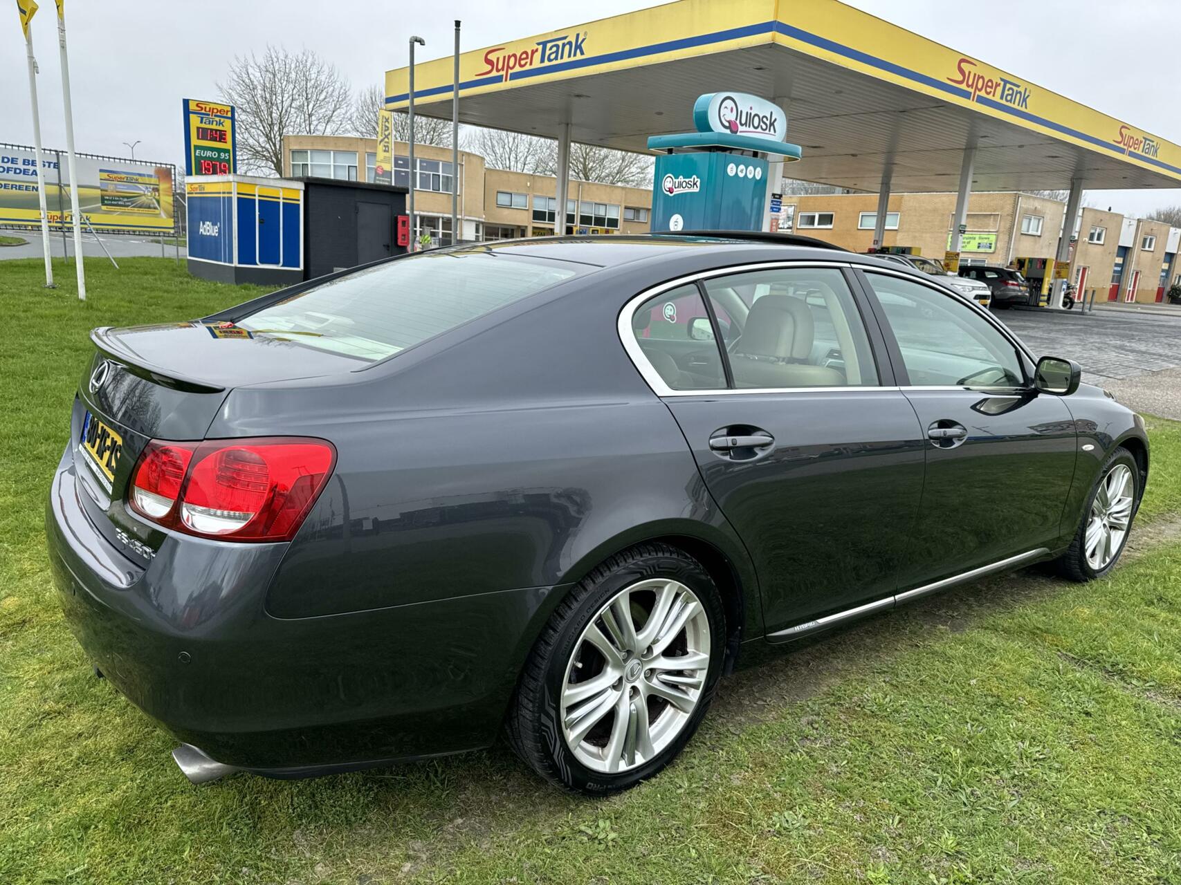 Foto van Lexus GS