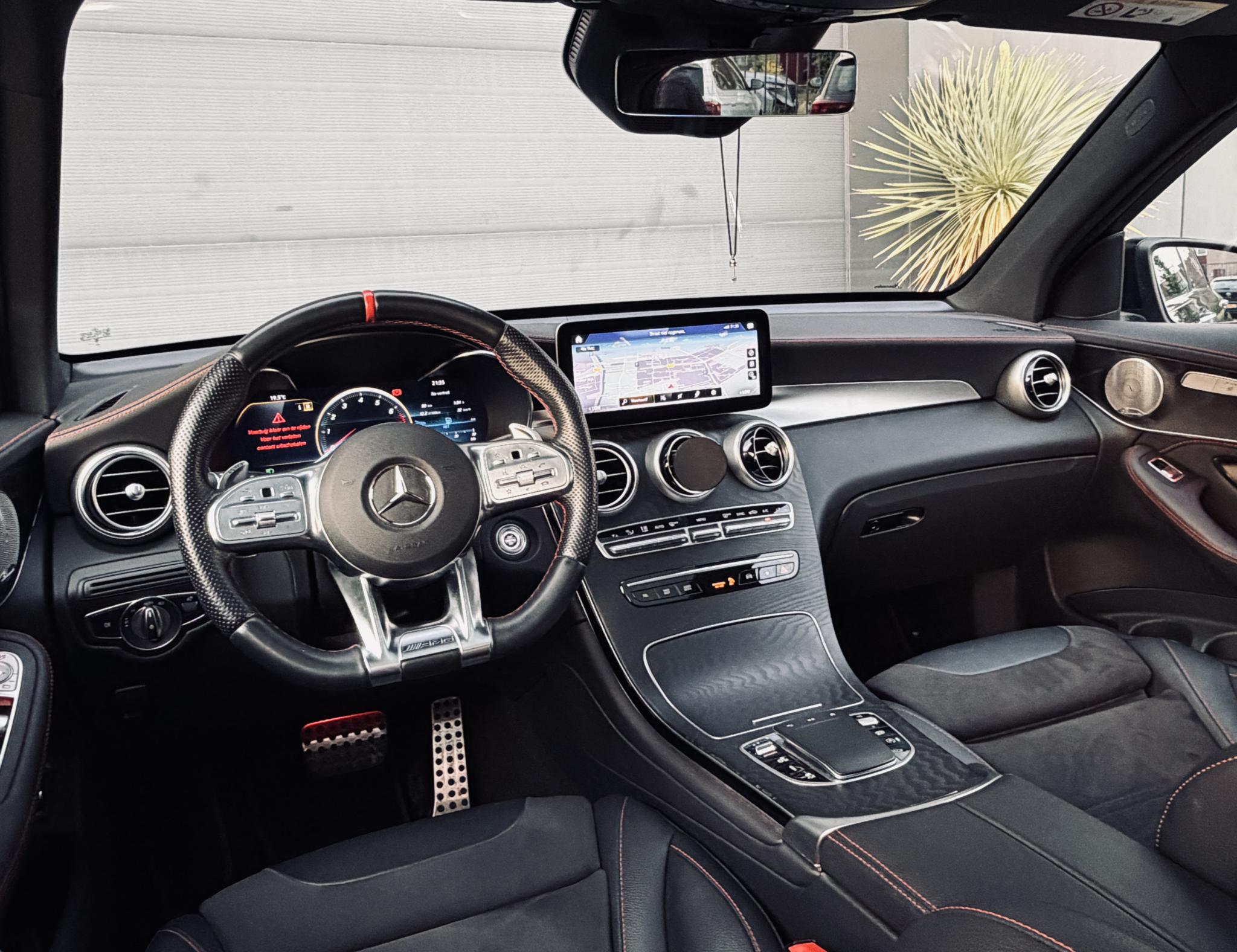 Foto van Mercedes-Benz AMG GLC 43 4Matic