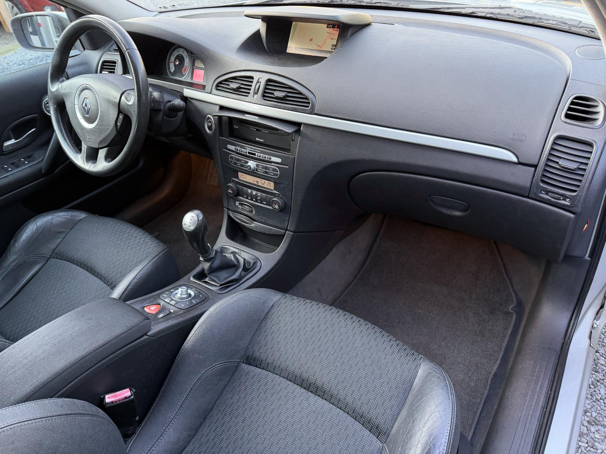 Foto van Renault Laguna Grand Tour