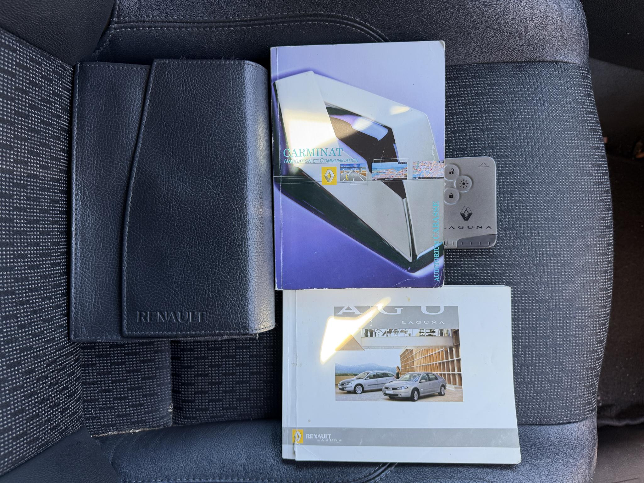 Foto van Renault Laguna Grand Tour