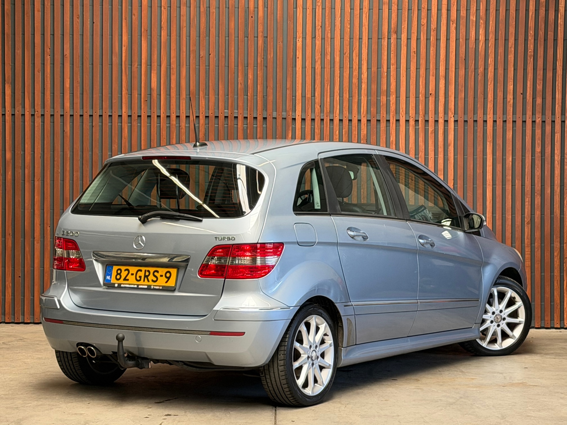 Foto van Mercedes-Benz B 200 Turbo