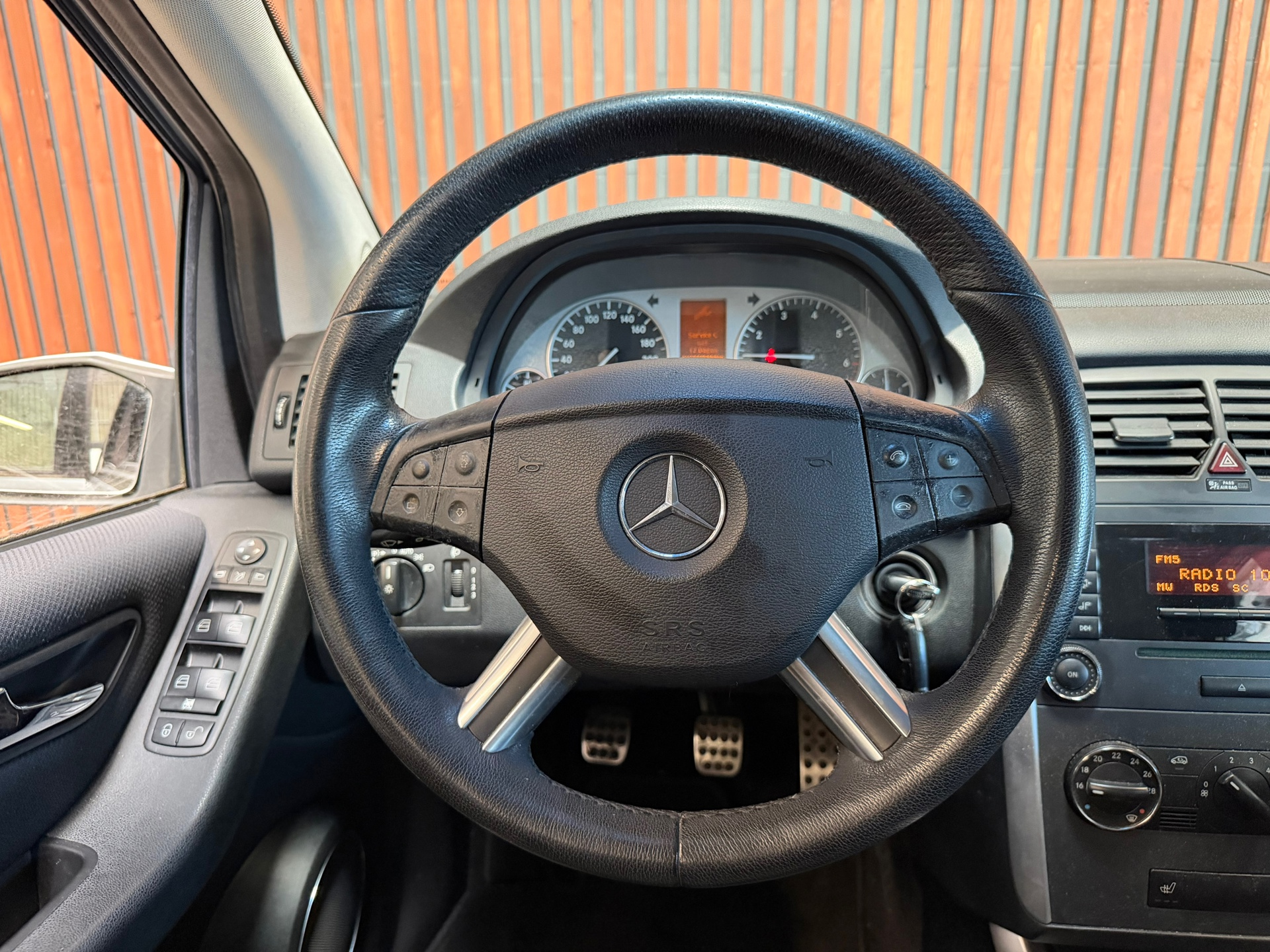 Foto van Mercedes-Benz B 200 Turbo