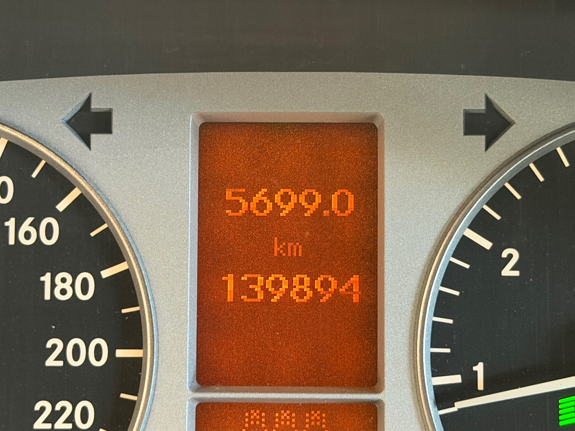 Foto van Mercedes-Benz B 200 Turbo