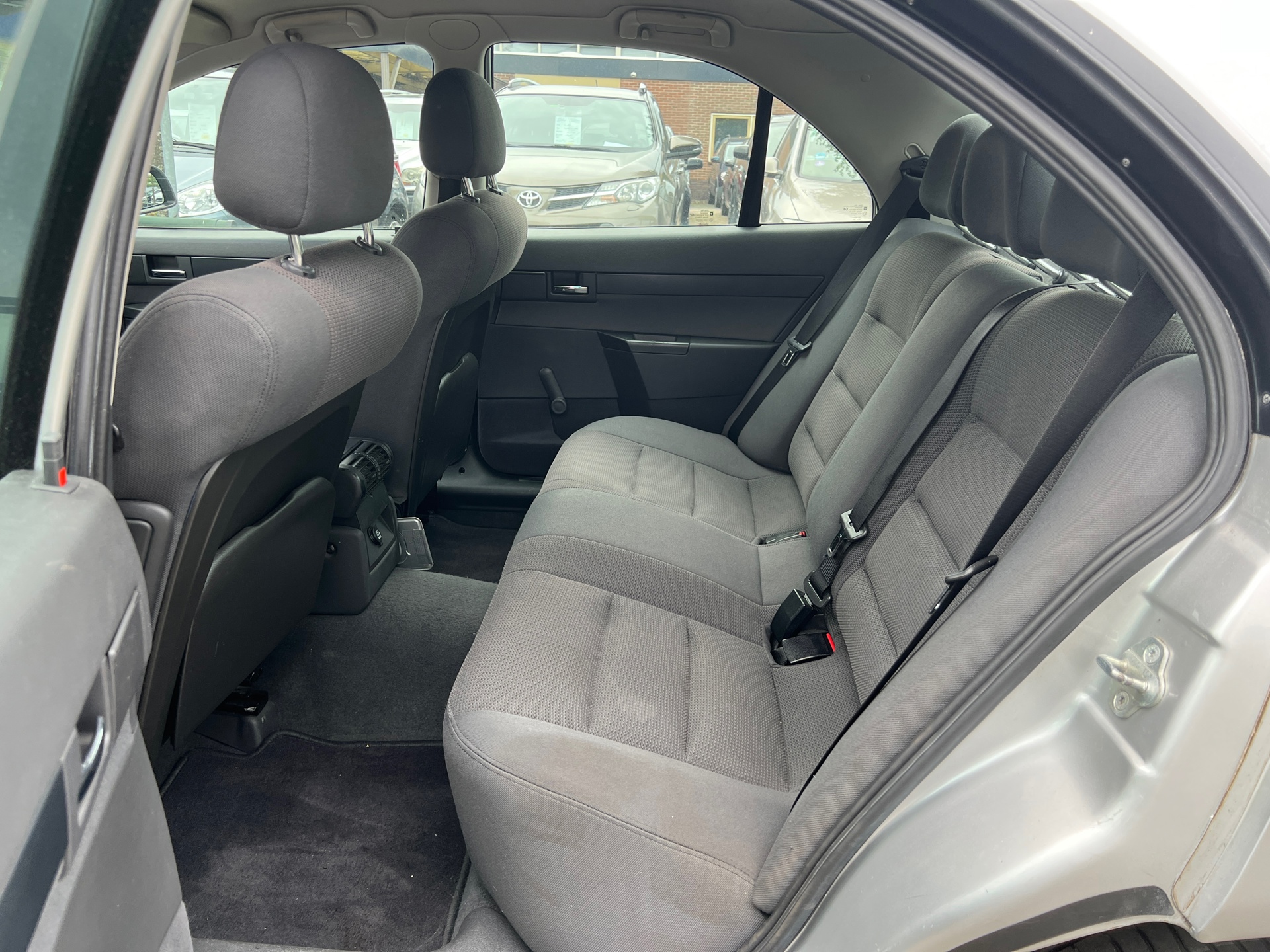 Foto van Opel Omega