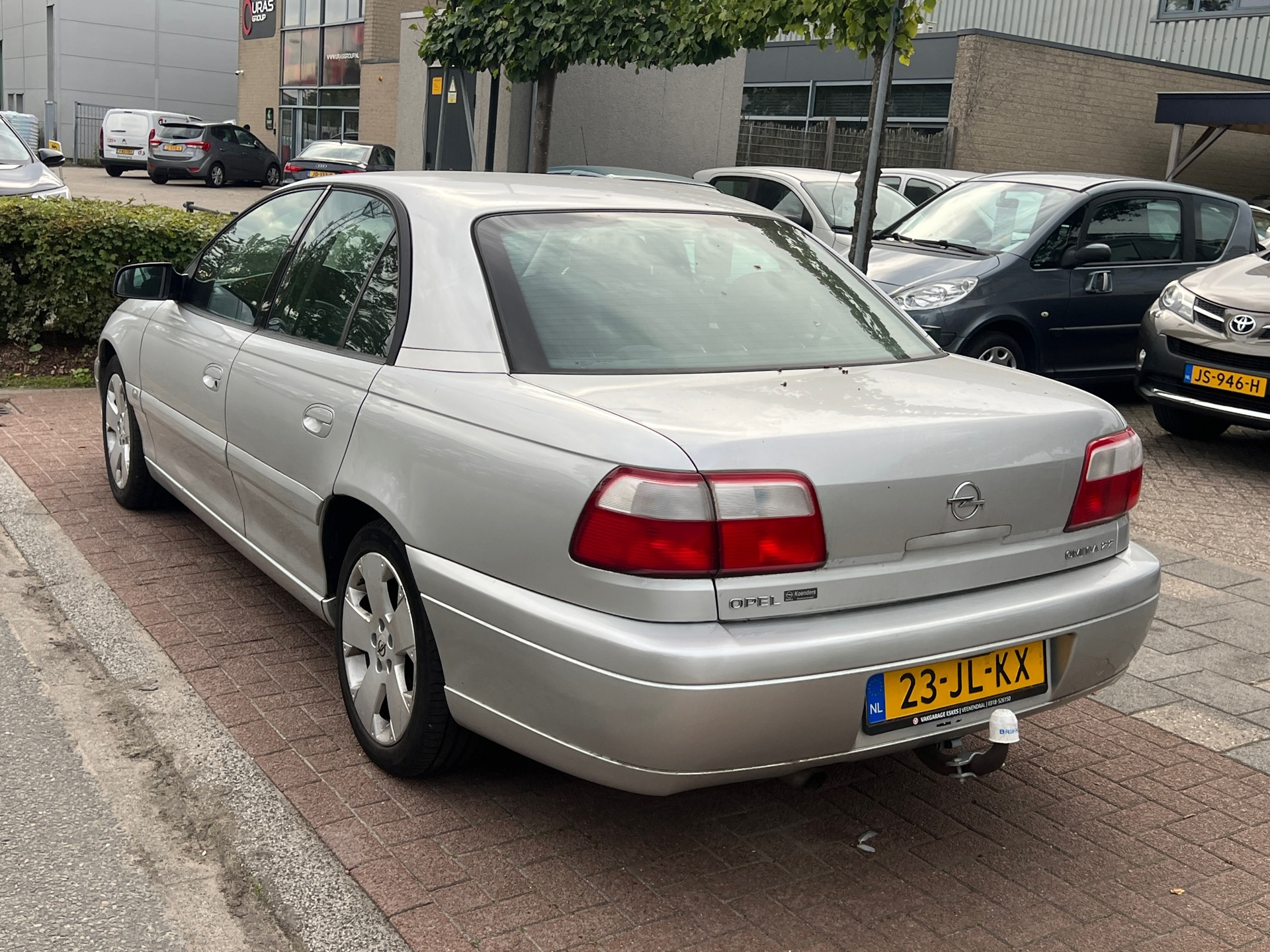 Foto van Opel Omega
