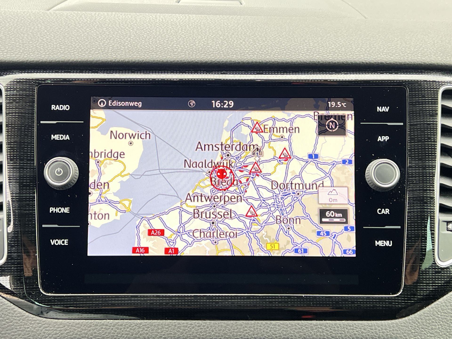 Foto van Volkswagen Golf Sportsvan