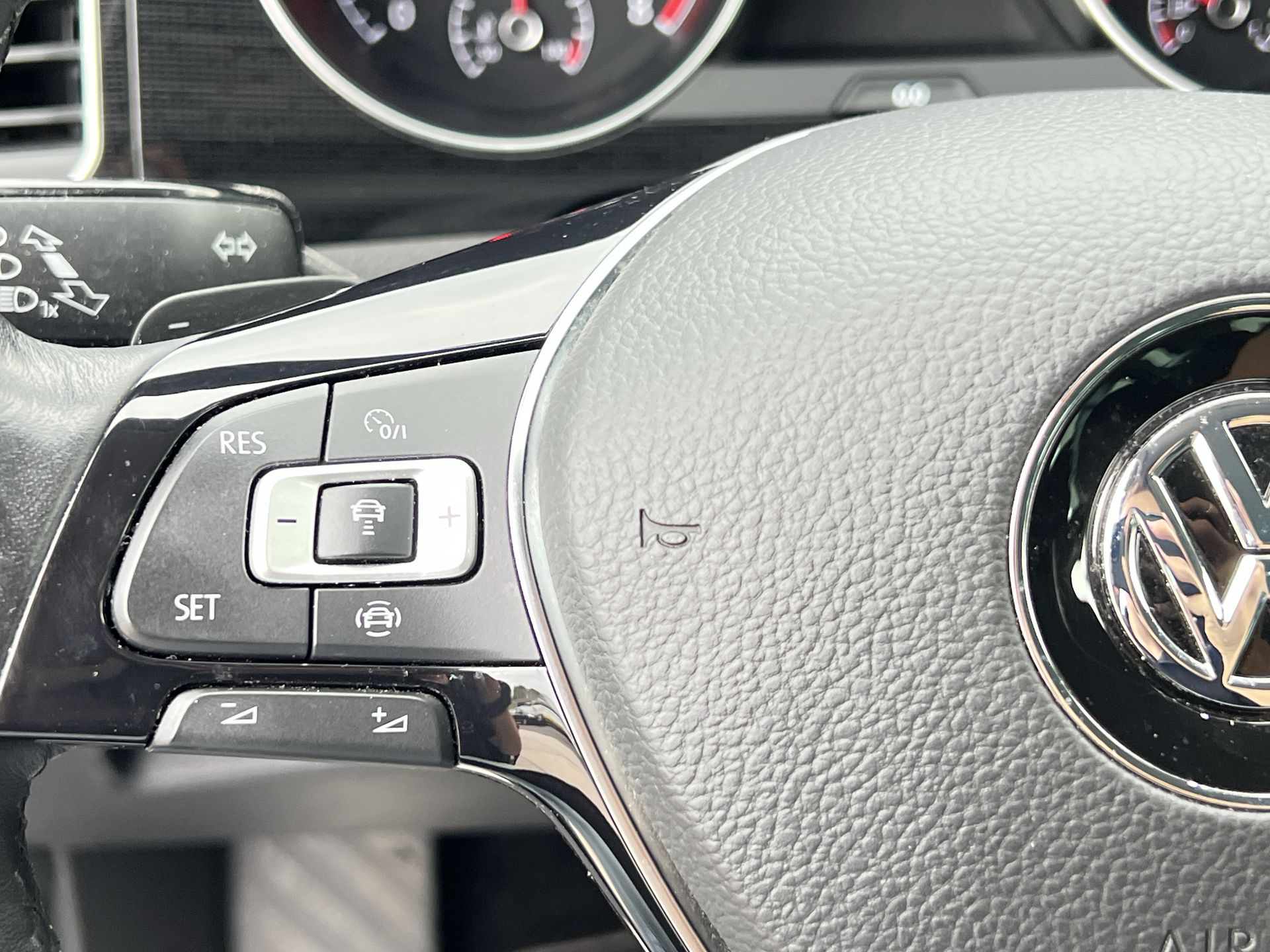 Foto van Volkswagen Golf Sportsvan