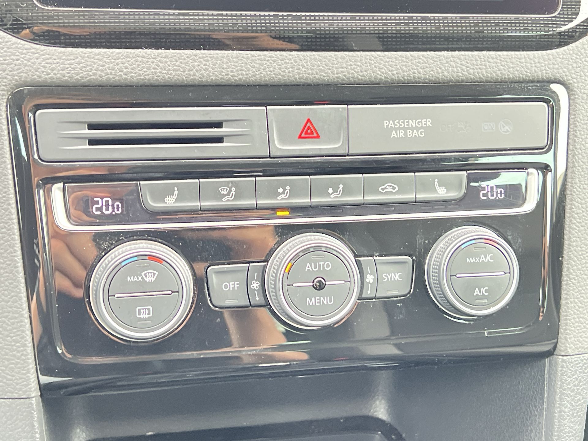 Foto van Volkswagen Golf Sportsvan