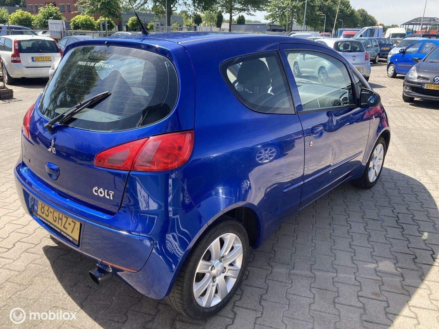 Foto van Mitsubishi Colt