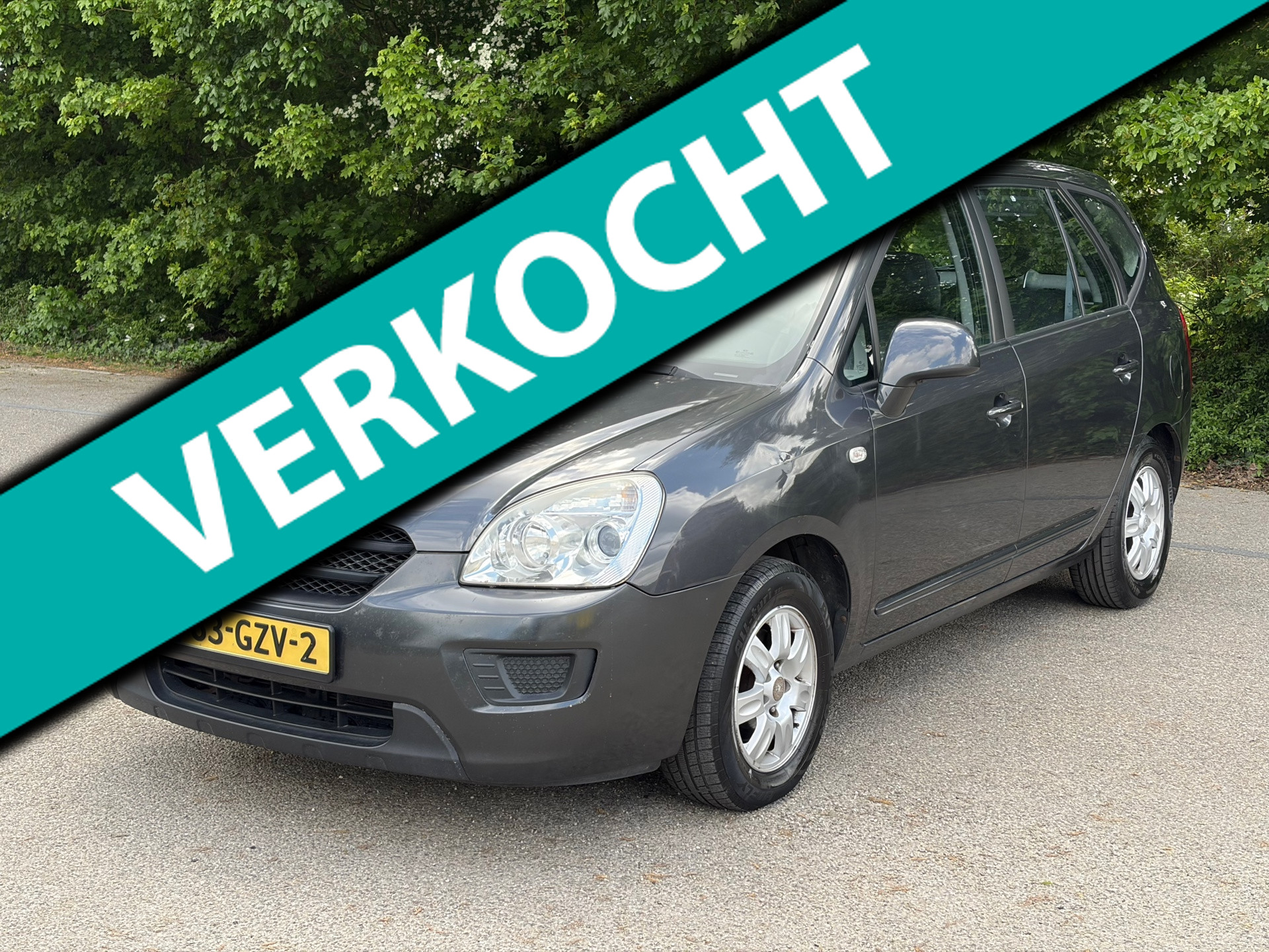 Kia Carens 2.0 CVVT X-tra Airco! 197DKM! NAP! 2009! 2009 - voorkant