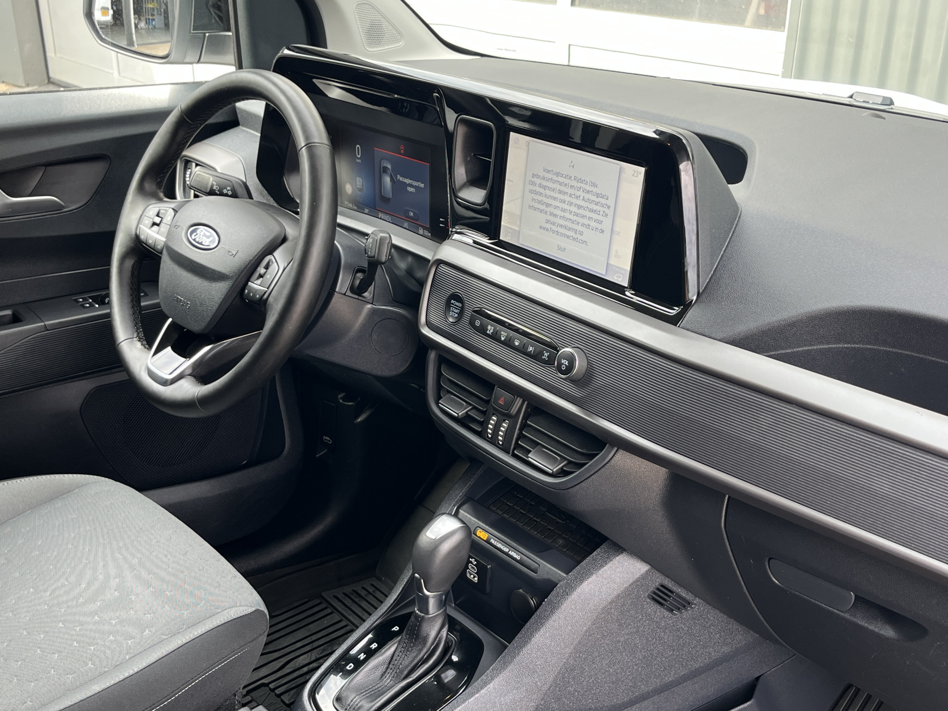 Foto van Ford Transit Courier