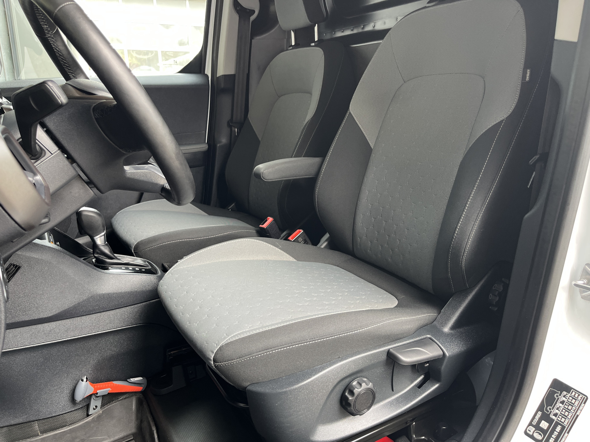 Foto van Ford Transit Courier