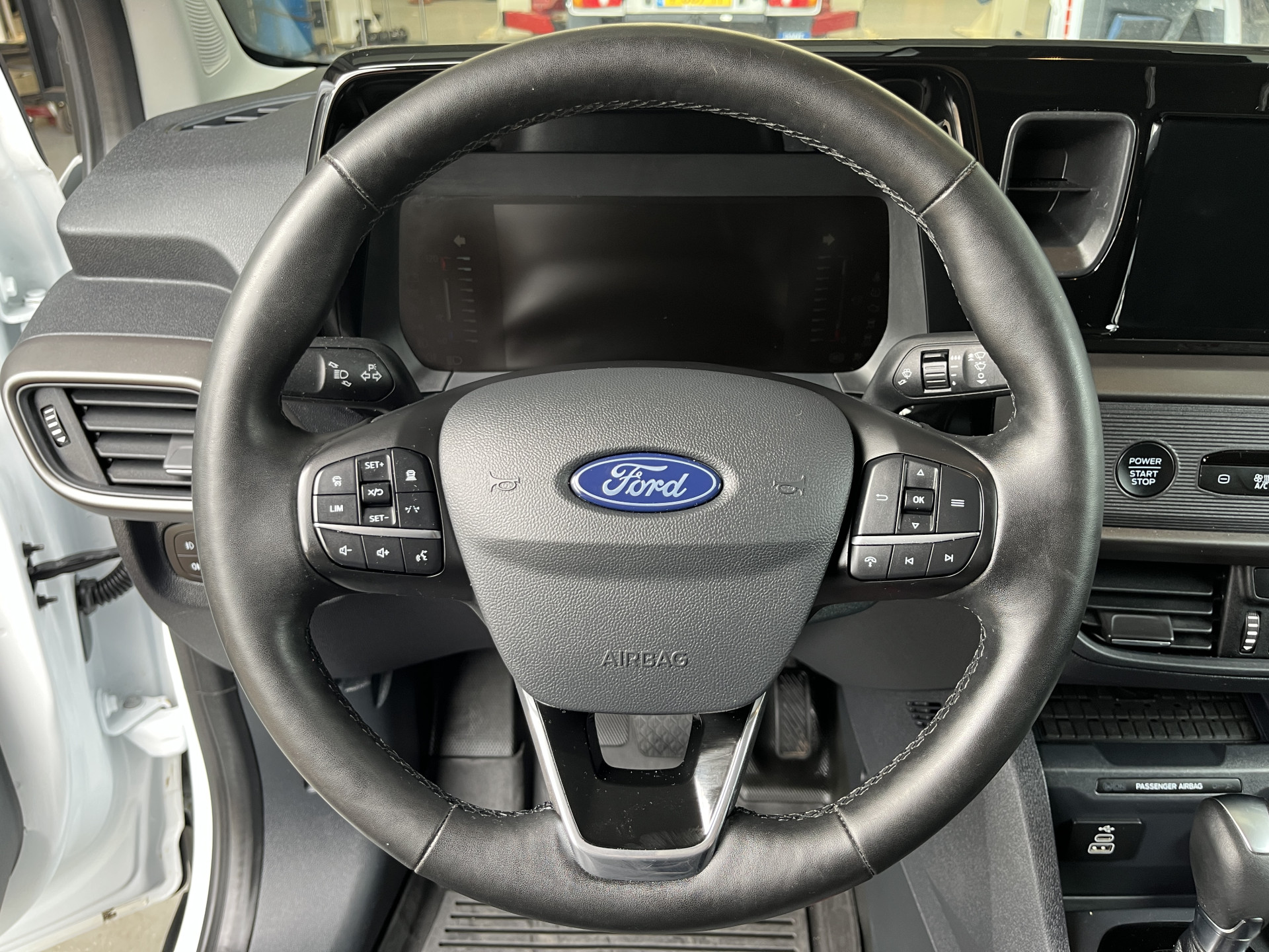 Foto van Ford Transit Courier