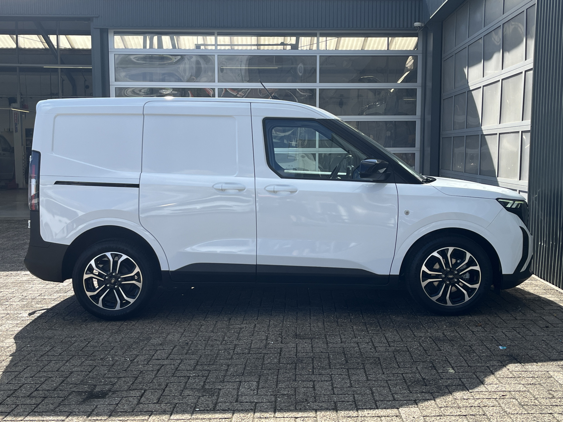 Foto van Ford Transit Courier