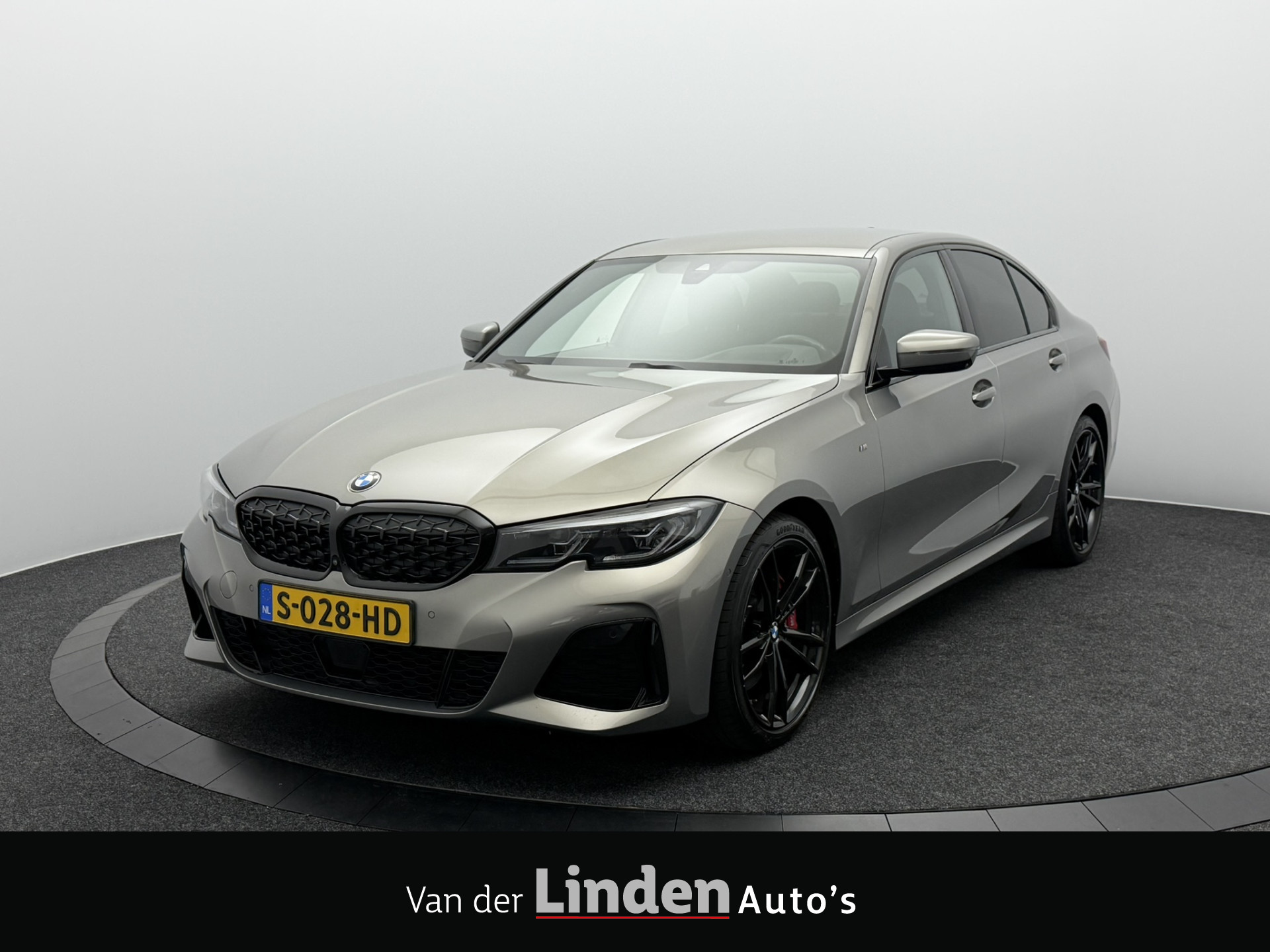 BMW M340d xDrive M340d xDrive High Executive M-Sport | Head-Up Display | 360° Camera | Harman/Kardon | Full-Led 2021 - voorkant