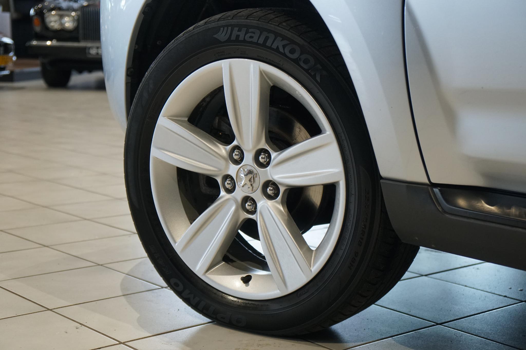 Foto van Peugeot 4007