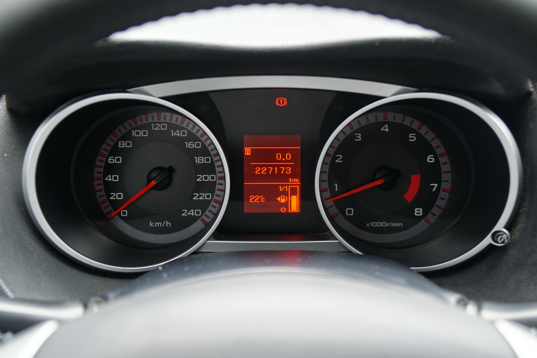 Foto van Peugeot 4007