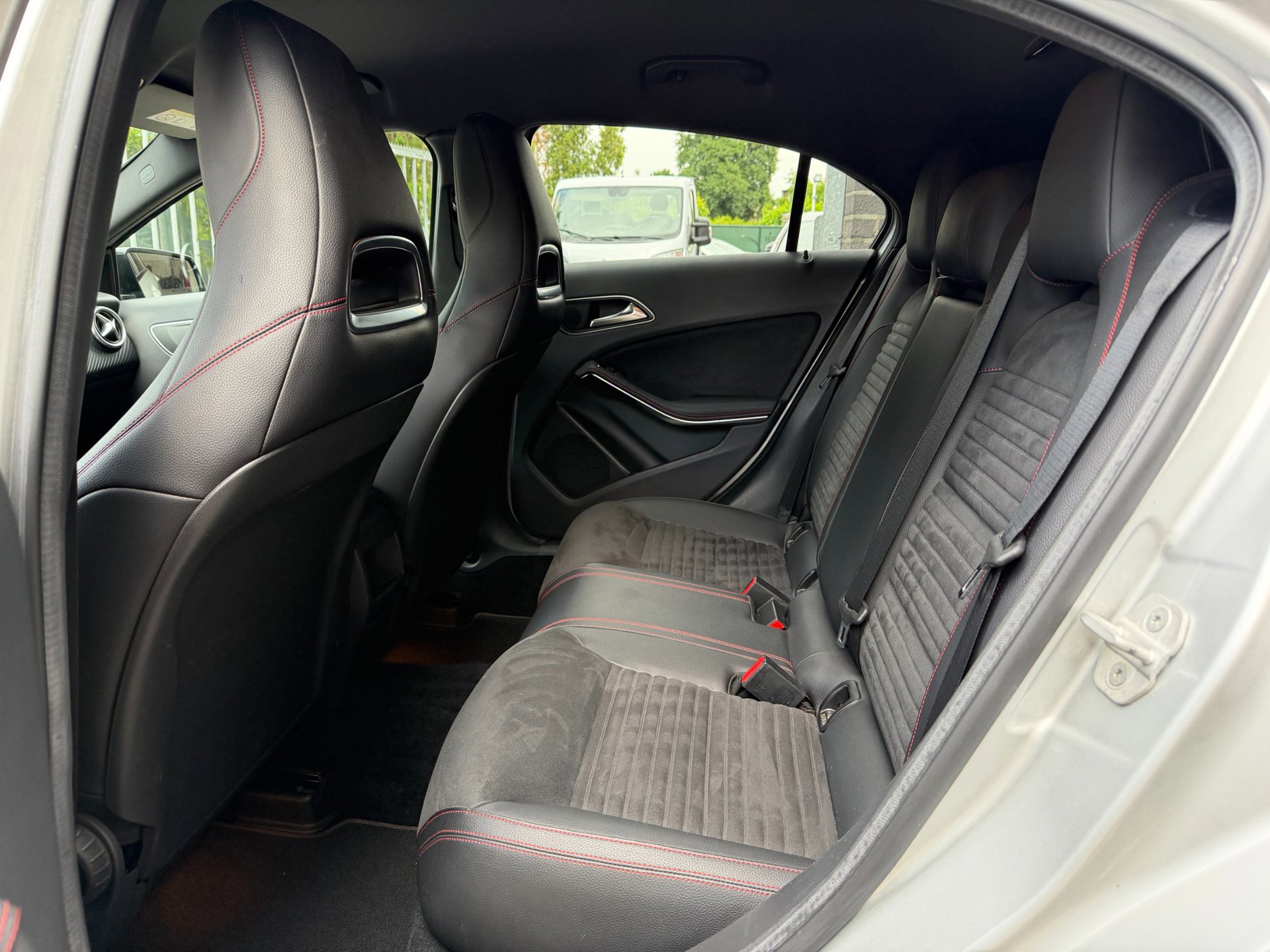 Foto van Mercedes-Benz A 180