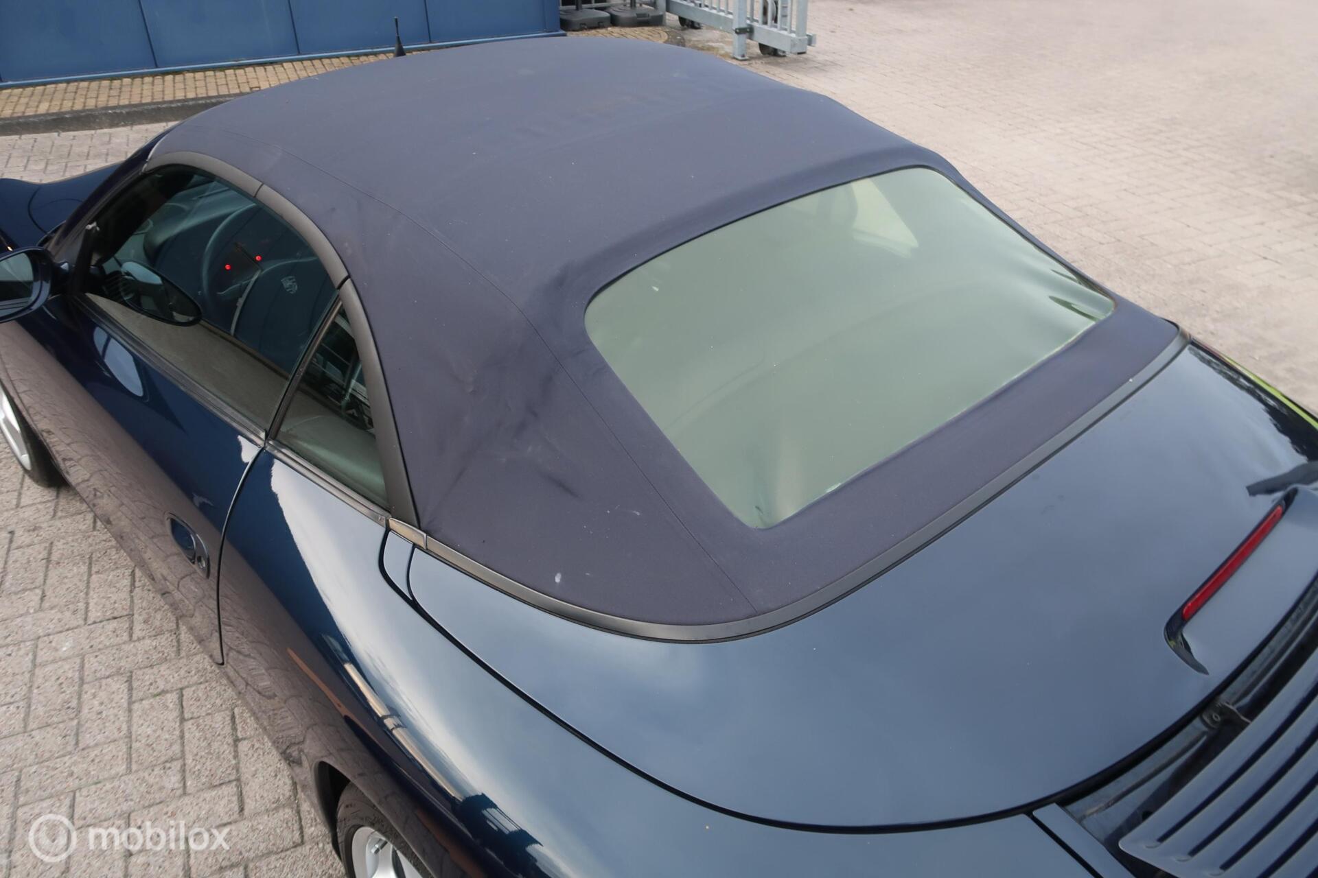 Foto van Porsche 911 Carrera