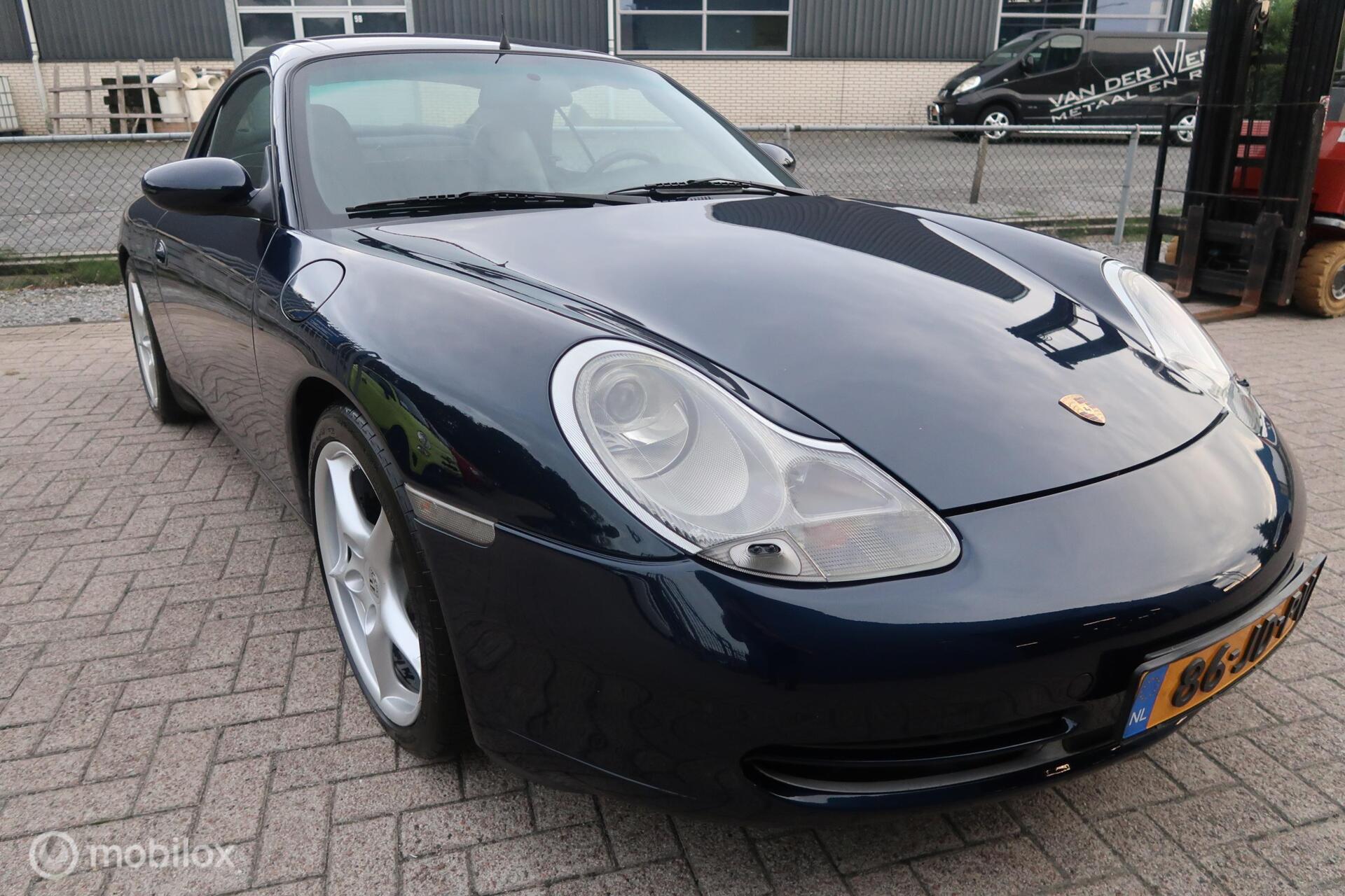 Foto van Porsche 911 Carrera