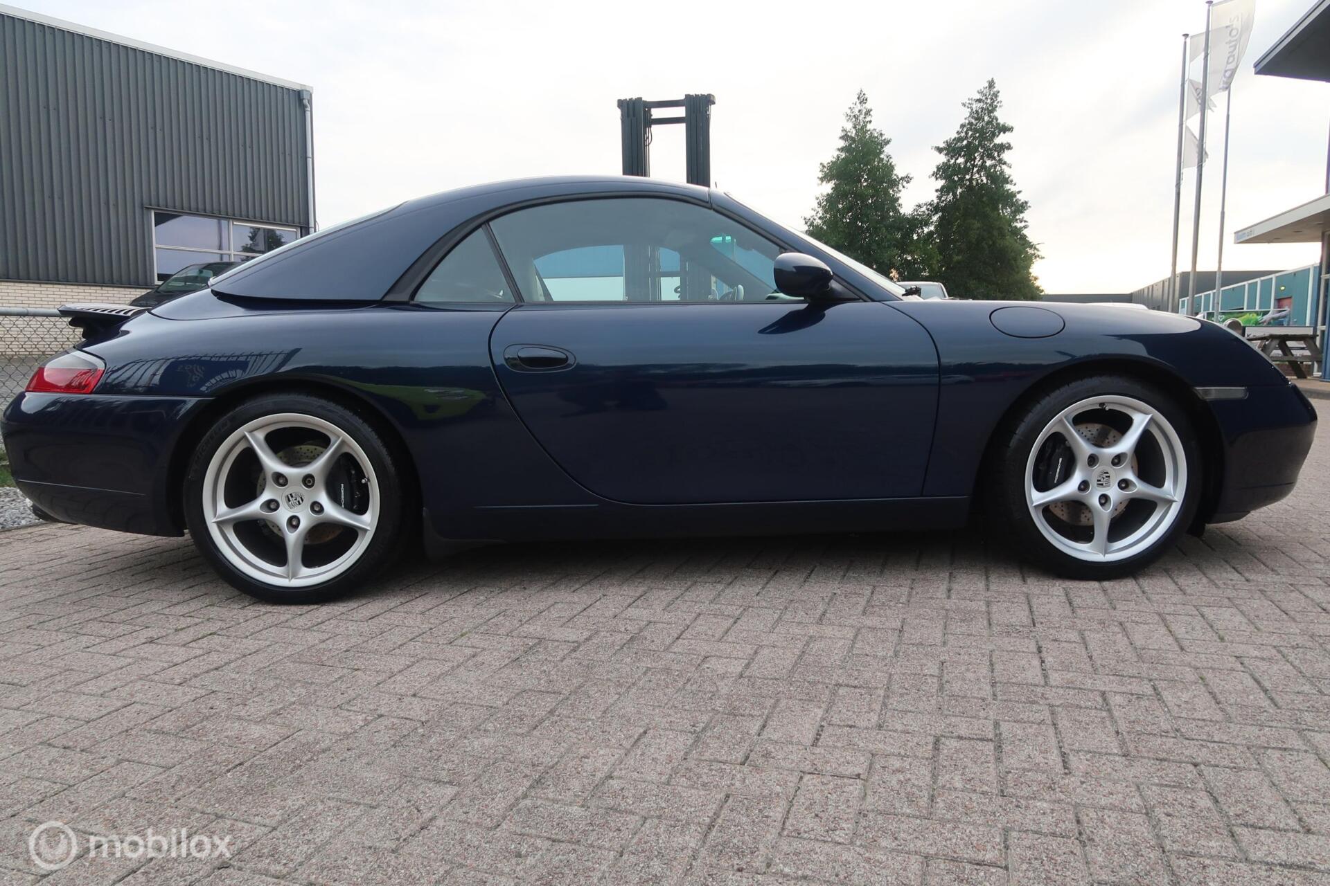 Foto van Porsche 911 Carrera